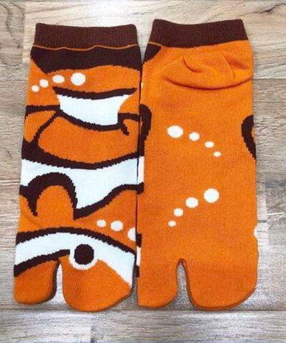 Women's Cute Jacquard Split Toe Cotton Mid Calf Socks