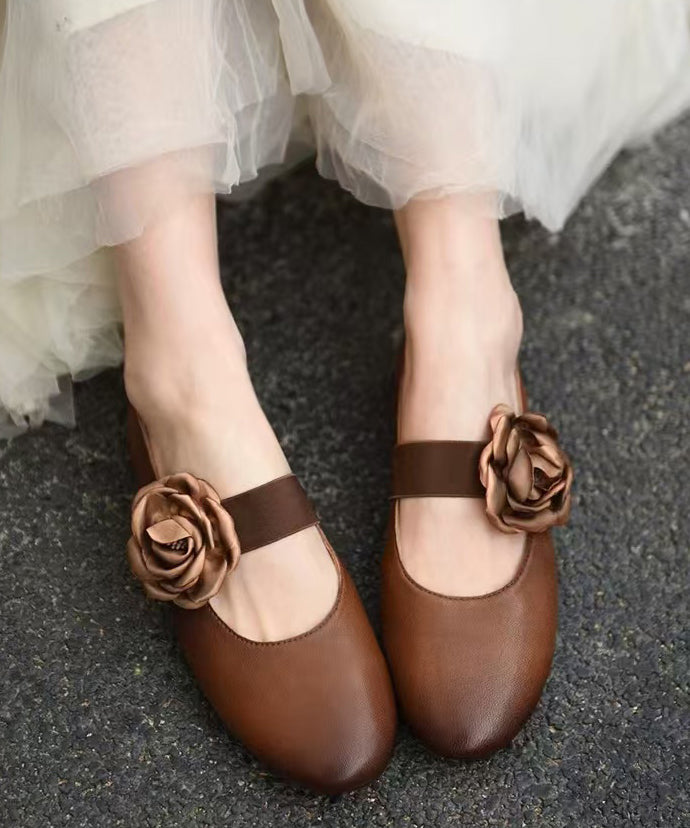 Yellow Sheepskin Fine Splicing Floral Flat Shoes For Women