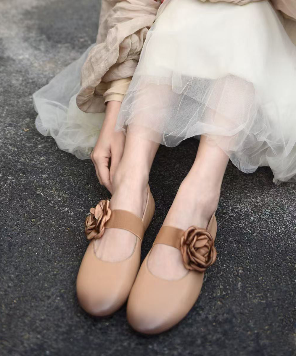 Yellow Sheepskin Fine Splicing Floral Flat Shoes For Women