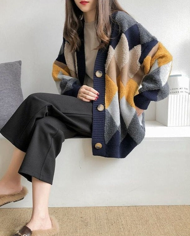 Contrast-Color Diamond-Quilted Oversized Knit Cardigan
