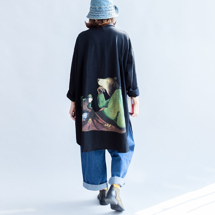 Schwarze Baumwolloberteile mit Alphabet-Stickerei vorne, lange Ärmel, mittellange Hemden in Übergröße