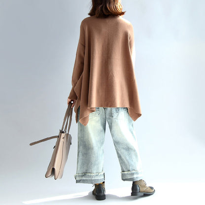 neue 2024 khakifarbene modische Strickoberteile in Übergröße, asymmetrischer Pullover mit großem Saum und hohem Halsausschnitt