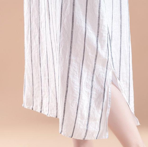 feines natürliches Leinenkleid trendiges Plus-Size-Kurzarm-Schlitz-Sommer-Rundhals-Streifen-Schwarzes Kleid