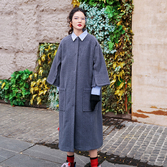 Vintage grauer langer Mantel übergroßer O-Ausschnitt Wollmantel Boutique Flare Ärmeltaschen langer Mantel