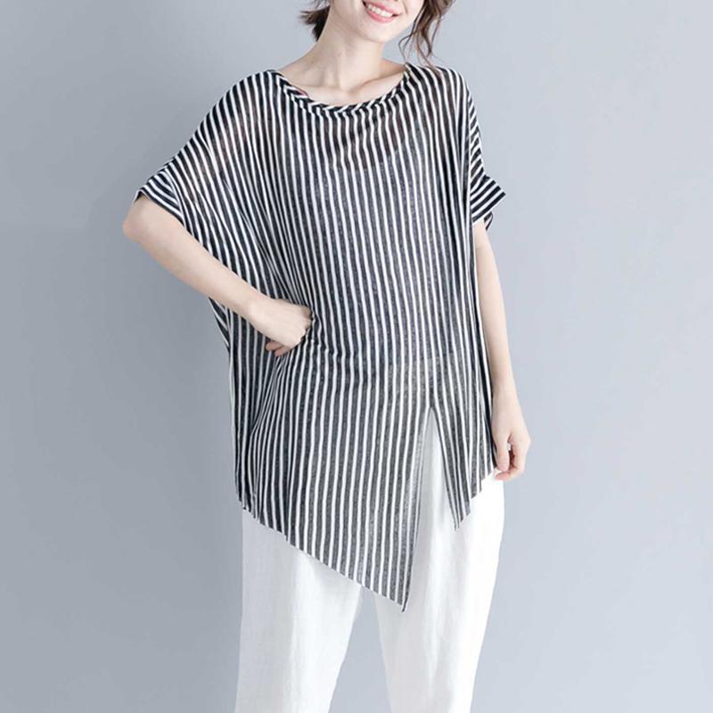 Vintage gestreiftes Baumwoll-T-Shirt in Midi-Länge, locker sitzende Reisebluse, feine Kurzarm-Baumwollhemden mit Rundhalsausschnitt und asymmetrischem Design