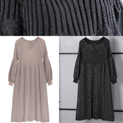 warmes khakifarbenes Pulloverkleid, übergroßes Winterkleid mit V-Ausschnitt, neue weite, taillierte Winterkleider